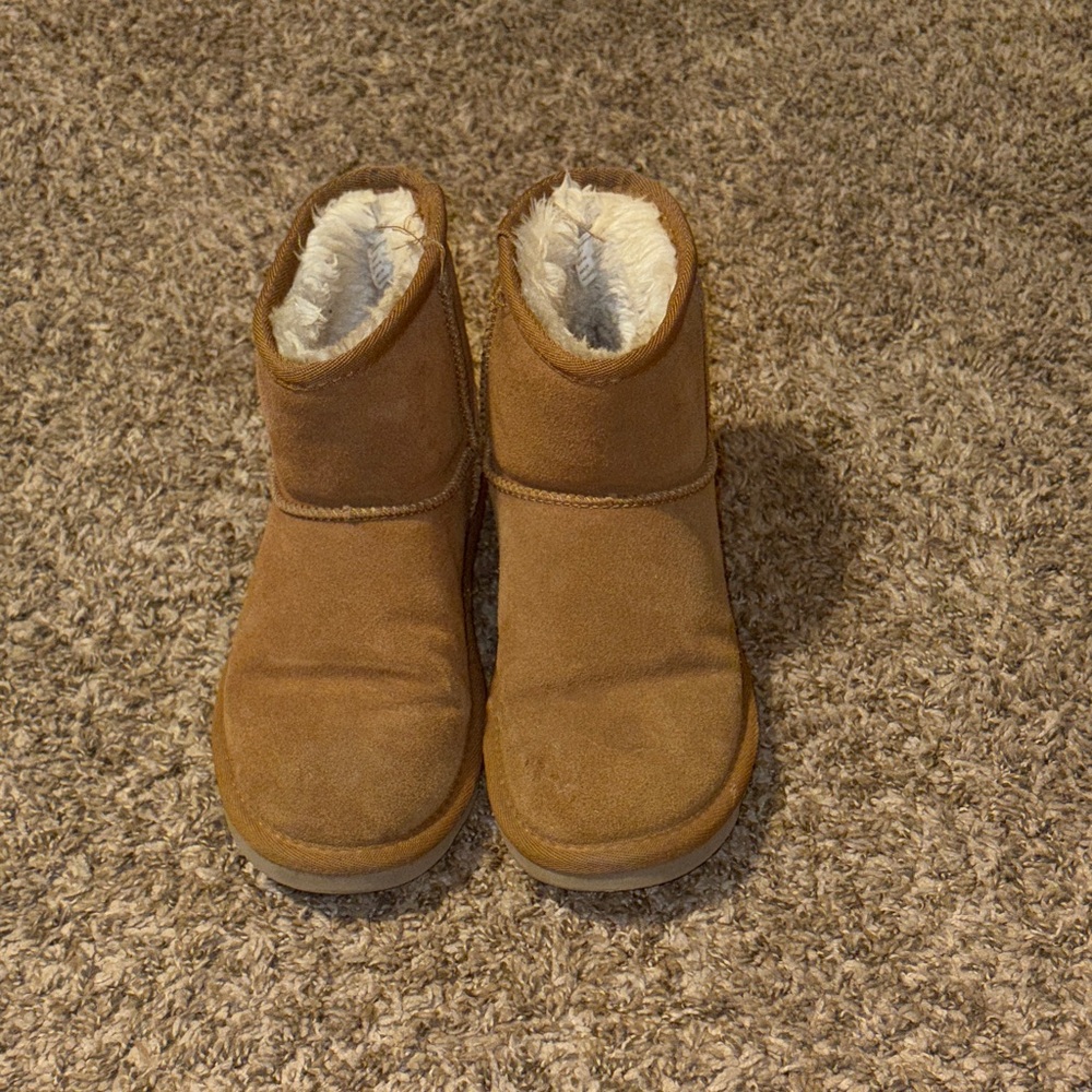 Time and Tru Boots Size 7